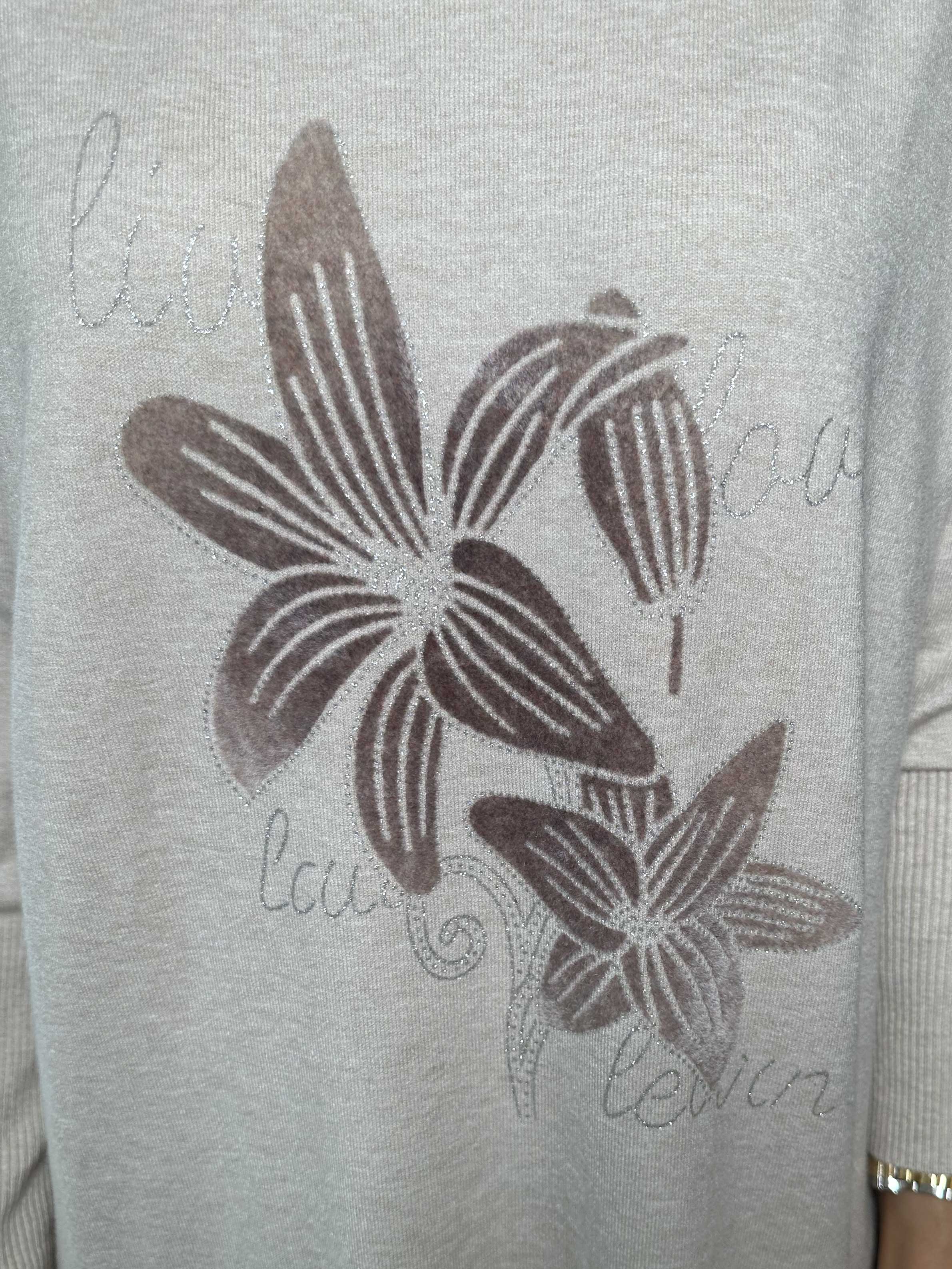 Amilie - Mjuk klänning med blommigt tryck
